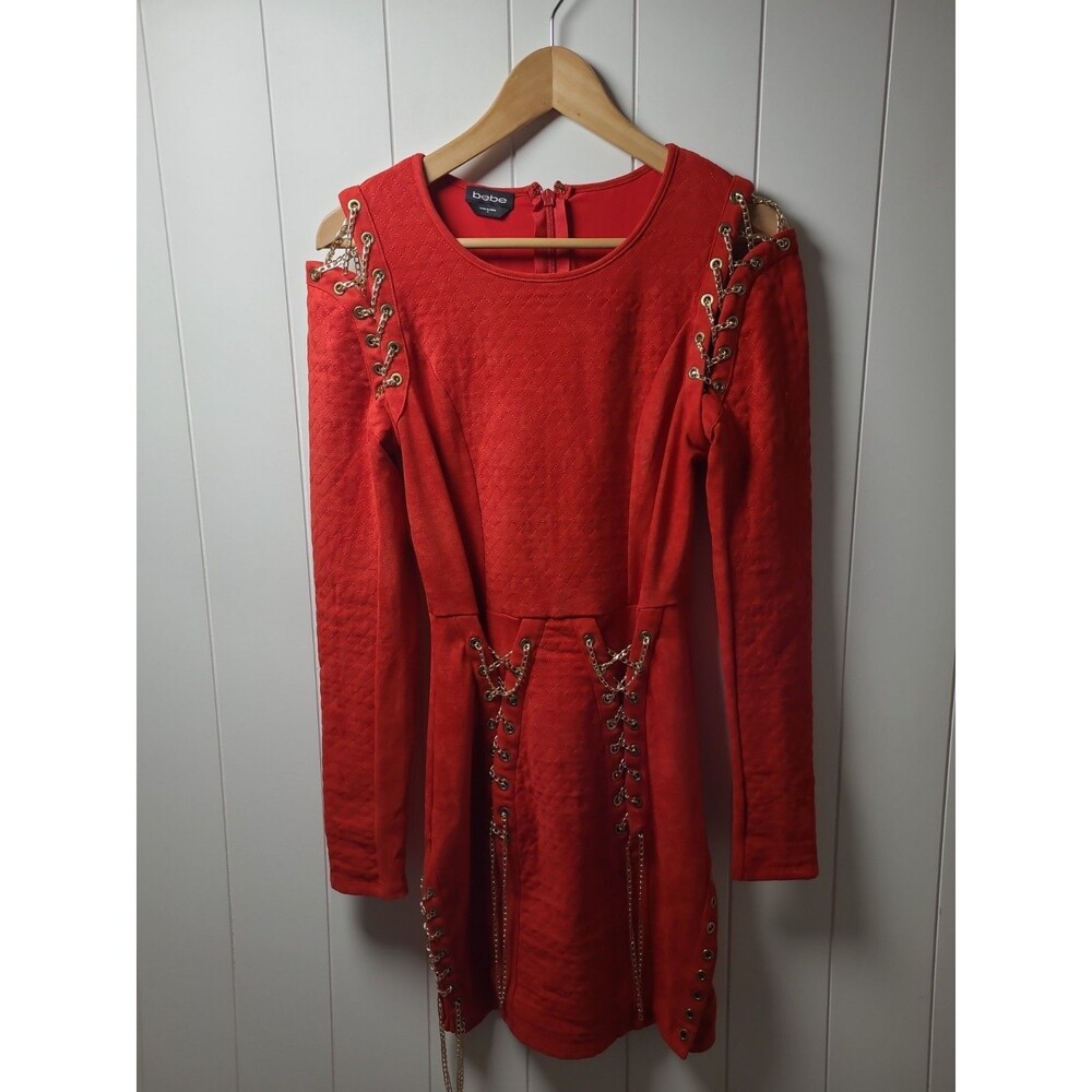 BeBe Josephine Chain Lace Up Dress Size Small Red Goji Berry Metal Rock